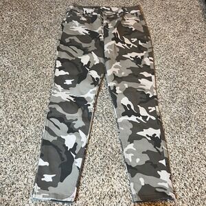 Indigo Thread Co Camo Cargo Pant Women Sz 10 Cotton Spandex‎ Straight Leg Casual